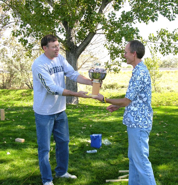 Trophy Presentation to Tim.jpg